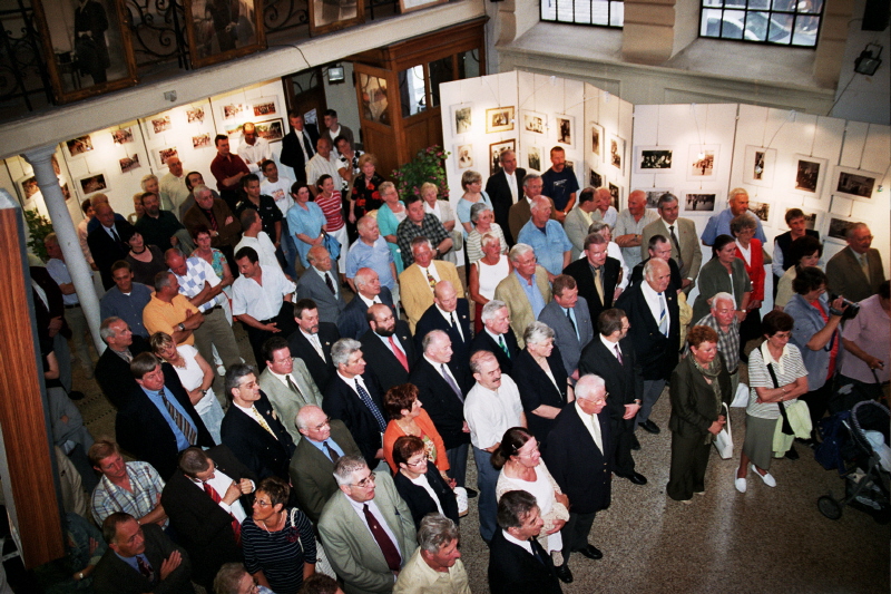 425e anniversaire, le public �coute la chorale C�sar Franck