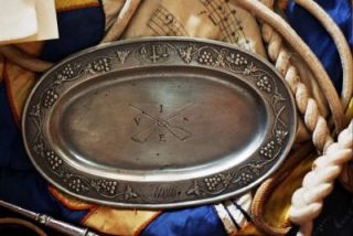 Mus�e des Francs Arquebusiers plateau liturgique de la famile Fayn